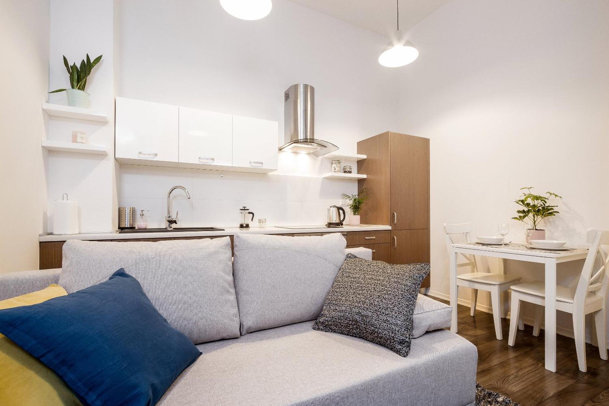 Apartamento Main Station - 8 Rakowicka Street Cracovia Exterior foto